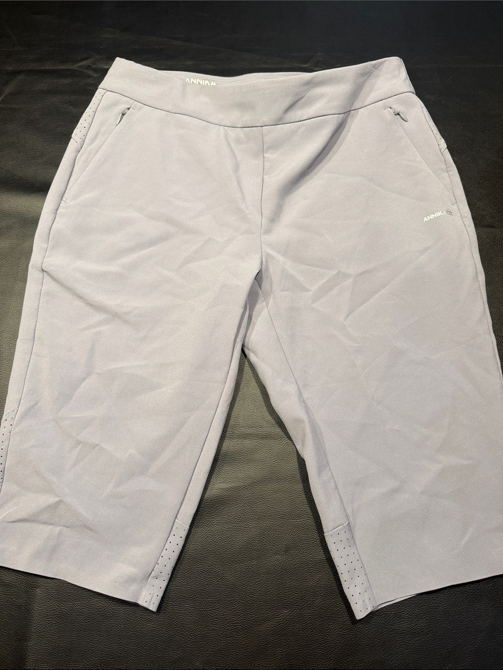 ANNIKA Lavender Stretch Women's Bermuda Shorts